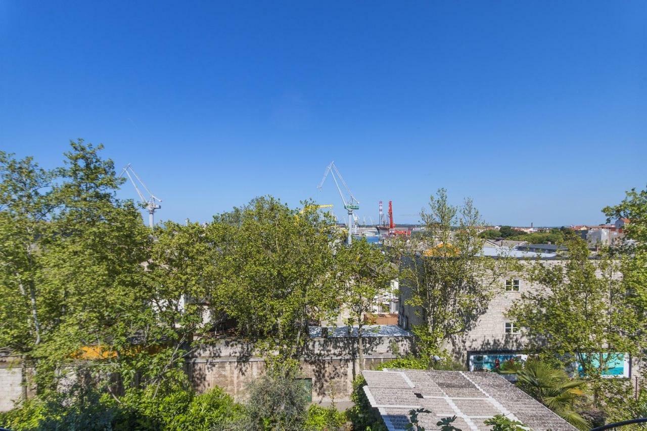 Apartment *** Lounge Terrace With The Harbour View / Centre *** *